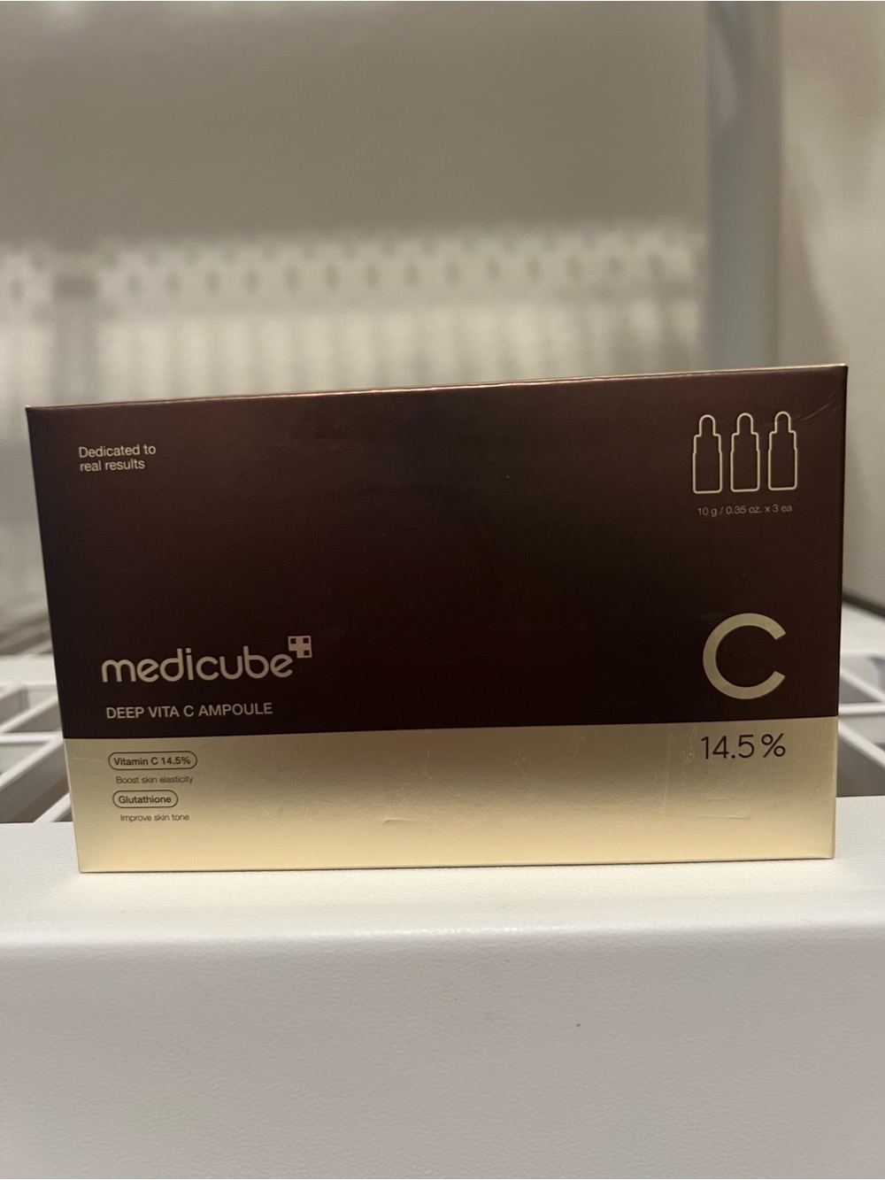 Medicube Deep Vita C Ampoule 14.5% – Brown & Gold Vitamin C Serum